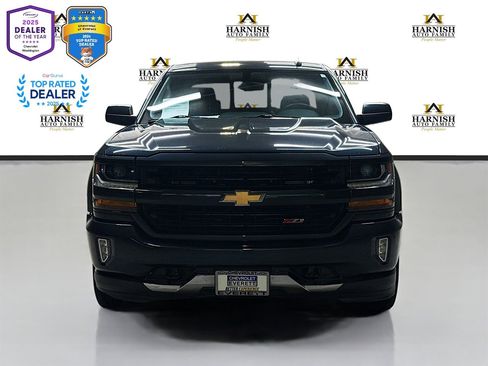 Used 2018 Chevrolet Silverado 1500 LT w/ All Star Edition image 2