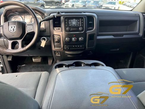 Used 2017 RAM 3500 Tradesman w/ Chrome Appearance Group AWD/4WD image 18