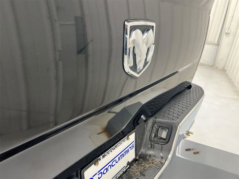 Used 2011 RAM 2500 SLT w/ Protection Group image 25