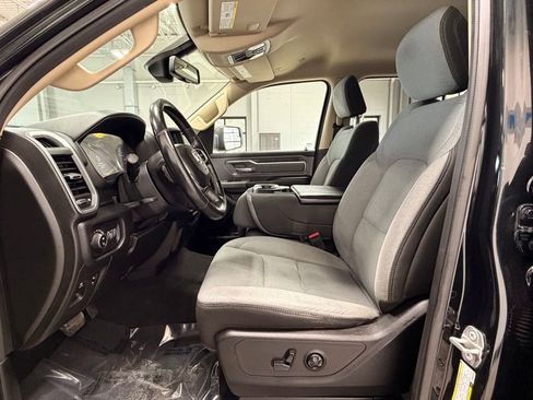 Used 2019 RAM 1500 Big Horn image 22