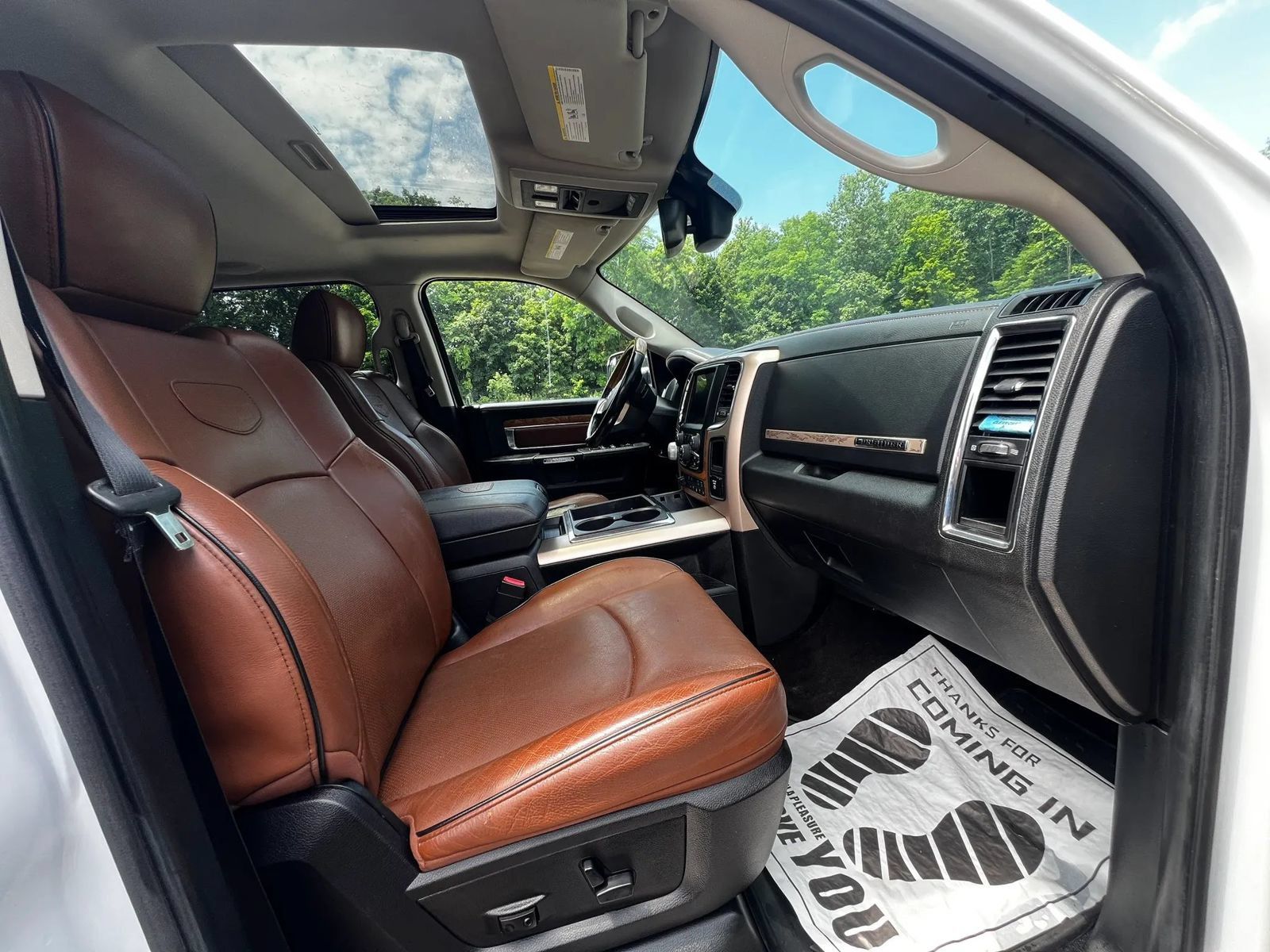 Used 2014 RAM 1500 Laramie Longhorn w/ Convenience Group AWD/4WD image 12