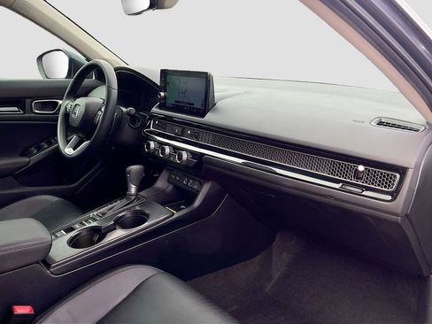 Used 2024 Honda Civic Touring image 30