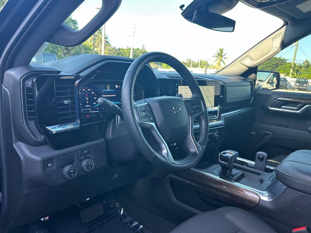Used 2025 Chevrolet Silverado 1500 RST w/ All Star Edition Plus RWD image 11