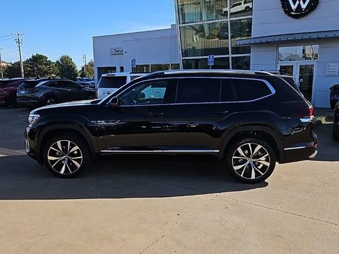 New 2026 Volkswagen Atlas SEL Premium R-Line AWD/4WD image 8