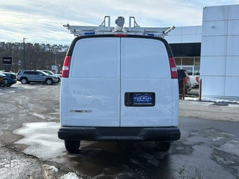 Used 2025 Chevrolet Express 2500 Extended w/ Communications Package RWD image 7