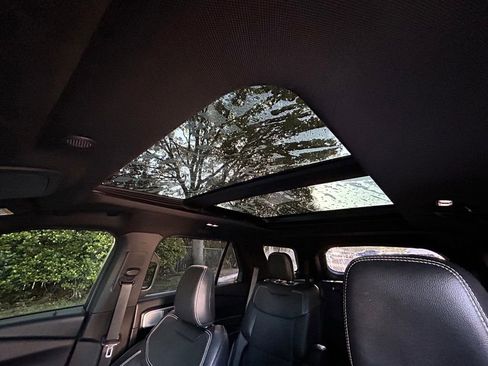 Used 2021 Ford Explorer ST w/ Equipment Group 401A AWD/4WD image 11