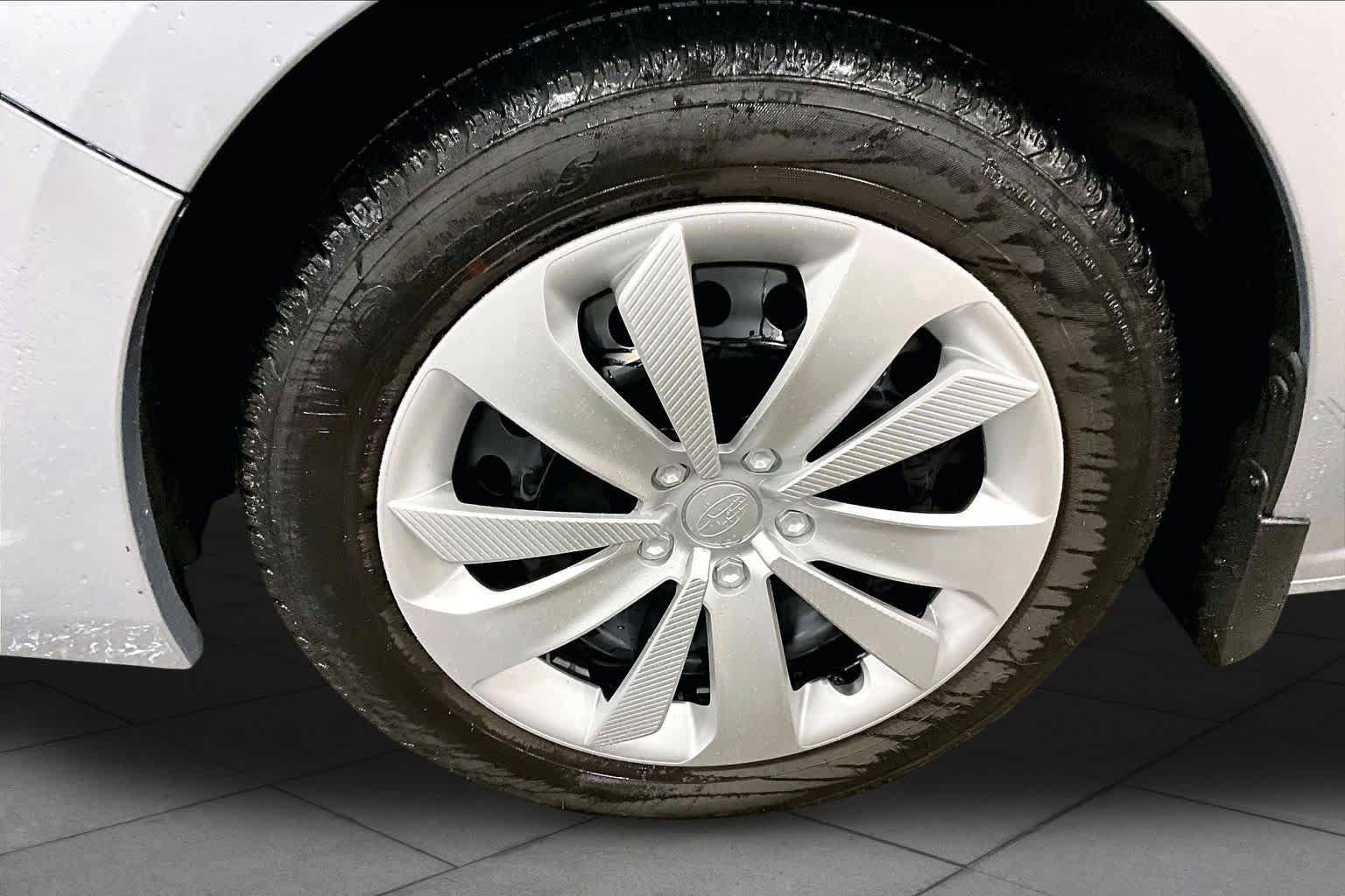 Used 2020 Subaru Impreza 2.0i AWD/4WD image 11