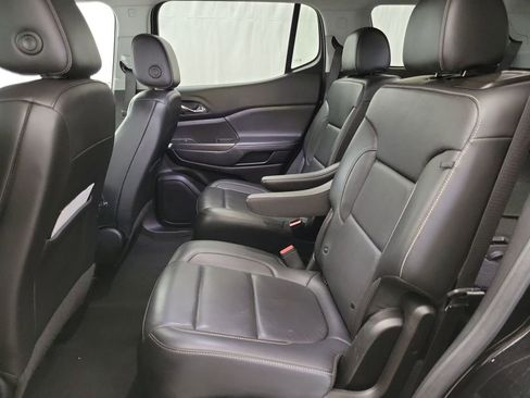 Certified 2023 GMC Acadia SLT AWD/4WD image 9