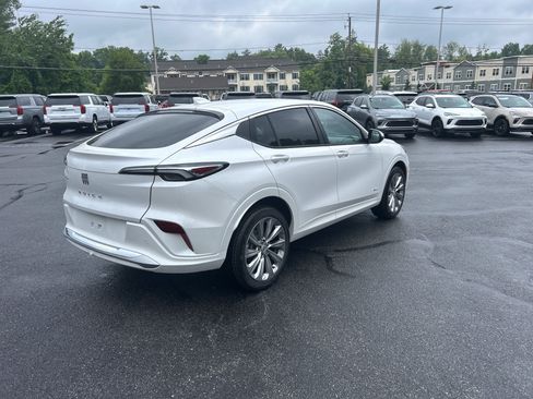 New 2026 Buick Envista Sport Touring FWD image 12