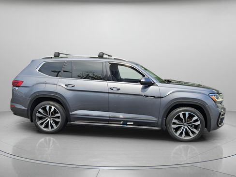 Certified 2023 Volkswagen Atlas SEL Premium AWD/4WD image 6