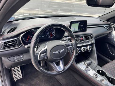 Used 2019 Genesis G70 2.0T Advanced w/ Sport Package image 13