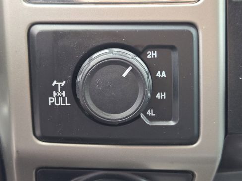 Used 2016 Ford F150 Lariat w/ Equipment Group 502A Luxury image 19