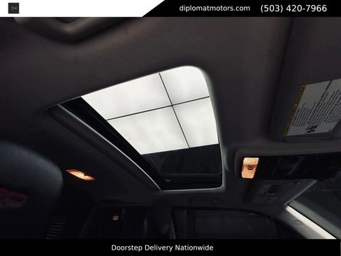 Used 2020 Toyota 4Runner Venture w/ Moonroof Package AWD/4WD image 22
