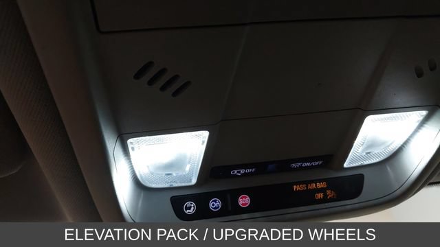 Used 2024 GMC Terrain SLE w/ Elevation Edition FWD image 35