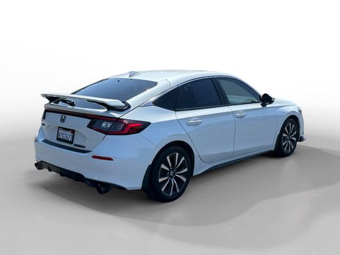 Used 2022 Honda Civic EX-L image 5