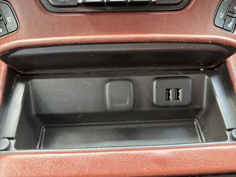 Used 2015 Chevrolet Tahoe LTZ AWD/4WD image 46