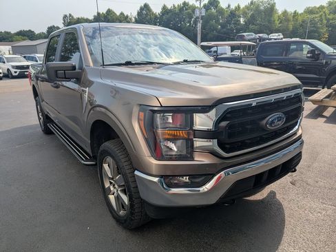 Used 2023 Ford F150 XLT AWD/4WD image 7