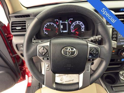 Used 2022 Toyota 4Runner SR5 Premium w/ Moonroof Package image 41