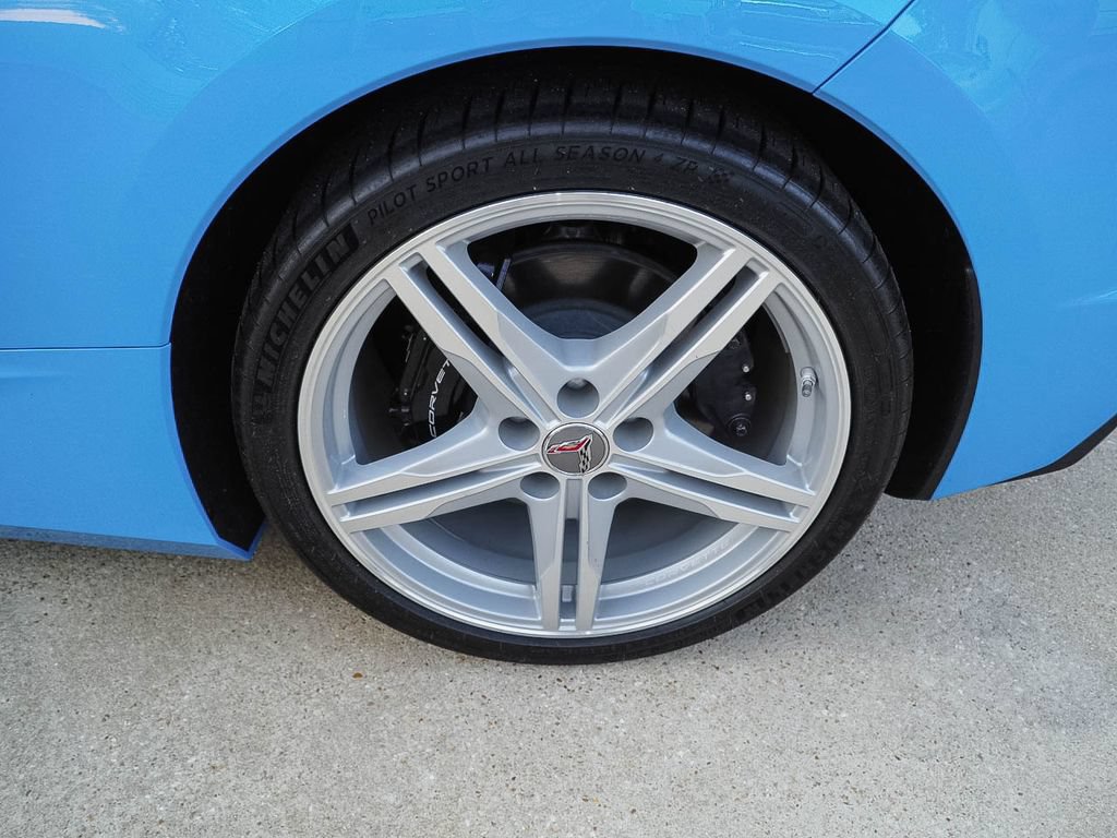 Used 2024 Chevrolet Corvette Stingray Premium Conv w/ Stealth Interior Trim Package RWD image 36