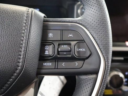 New 2026 Toyota 4Runner Limited image 18