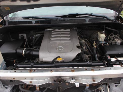 Used 2010 Toyota Tundra Tundra-Grade Double Cab 4.6L 4 image 39