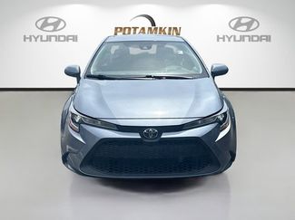 Used 2022 Toyota Corolla LE FWD video 2