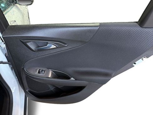 Used 2023 Chevrolet Malibu LT FWD image 14