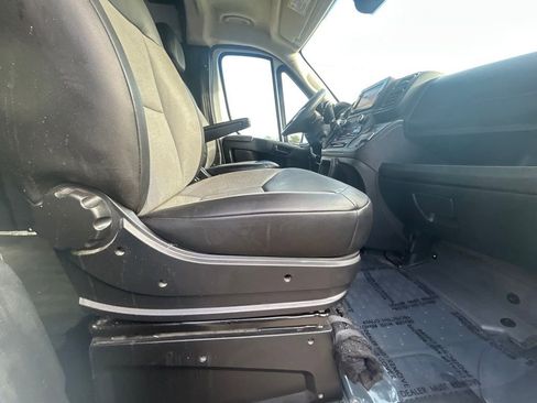 Used 2023 RAM ProMaster 2500 image 24