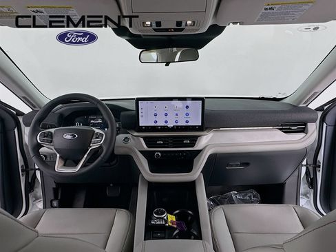 New 2026 Ford Explorer Active w/ Active Comfort Package AWD/4WD image 12