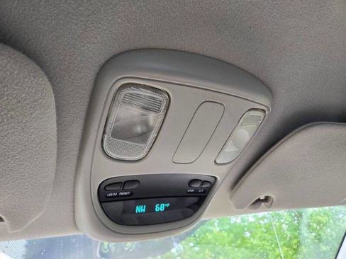 Used 2005 Dodge Ram 1500 Truck SLT image 21