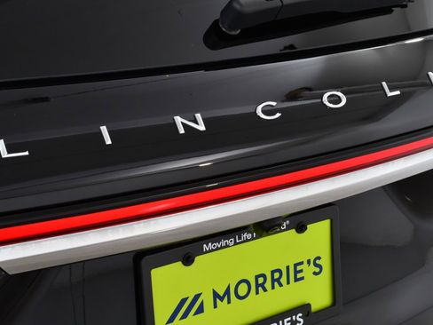 Used 2022 Lincoln Corsair AWD w/ Premium Package image 21