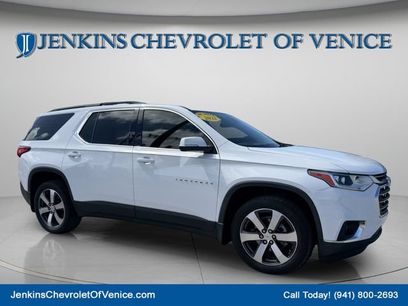 Used 2021 Chevrolet Traverse LT w/ LT Premium Package