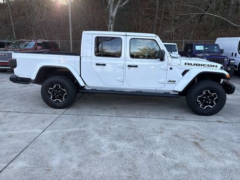 Used 2020 Jeep Gladiator Rubicon image 8