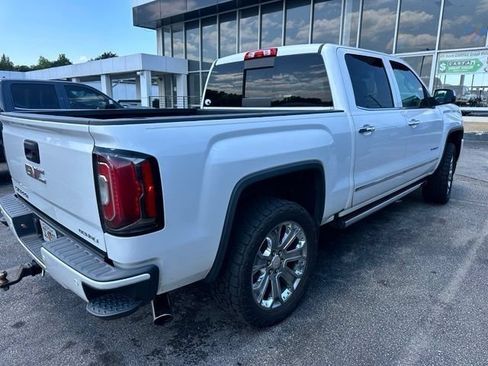 Used 2018 GMC Sierra 1500 Denali w/ Denali Ultimate Package AWD/4WD image 15