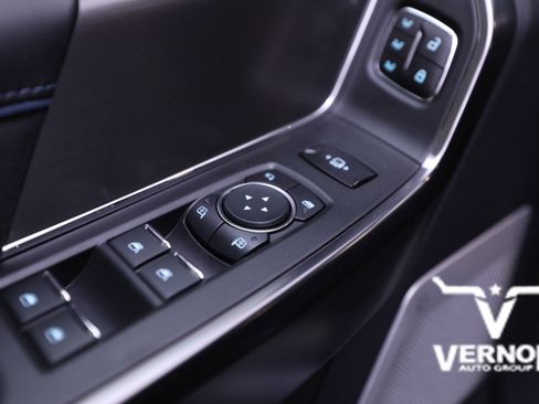 New 2026 Ford F250 Platinum w/ Tremor Off-Road Package image 17