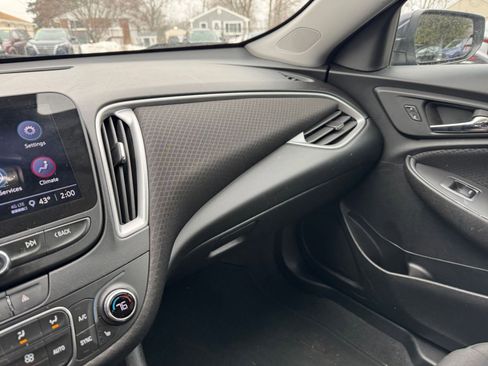 Used 2023 Chevrolet Malibu LT w/ Driver Confidence Package image 36