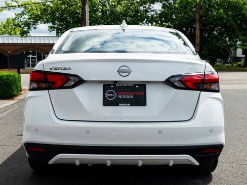 New 2025 Nissan Versa SV w/ Trunk Package image 5