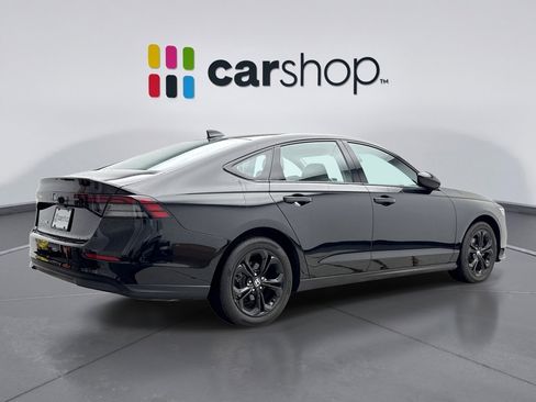 Used 2025 Honda Accord SE image 5
