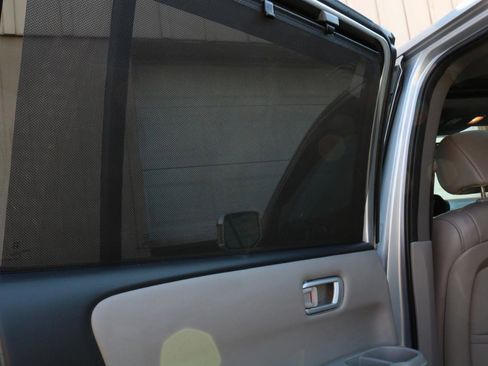 Used 2014 Honda Pilot Touring image 28