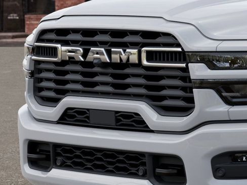 New 2025 RAM 2500 Big Horn AWD/4WD image 13