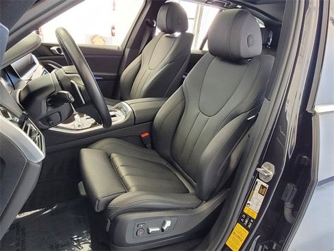 Used 2021 BMW X5 xDrive40i w/ Premium Package 2 image 9