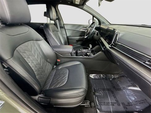 Used 2024 Kia Sportage X-Line w/ X-Line Premium Package image 29