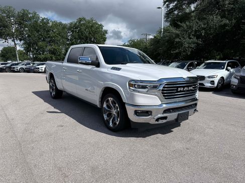 Used 2019 RAM 1500 Limited RWD image 6