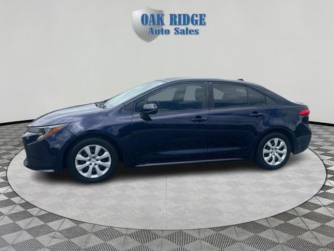 Used 2020 Toyota Corolla LE FWD image 8
