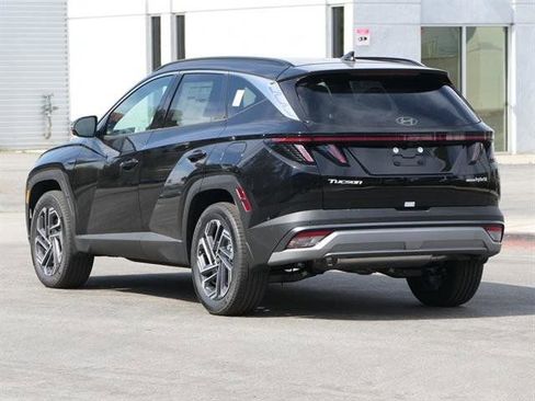 New 2025 Hyundai Tucson Limited image 5