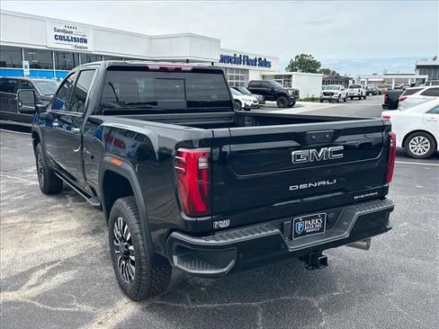 New 2026 GMC Sierra 2500 Denali Ultimate AWD/4WD image 8