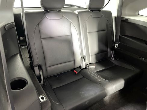 Used 2019 Acura MDX w/ Technology & Entertainment image 29