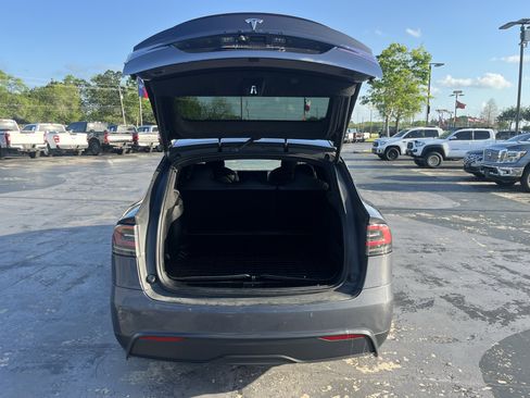 Used 2023 Tesla Model X AWD/4WD image 11