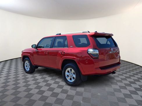 Used 2024 Toyota 4Runner SR5 AWD/4WD image 9
