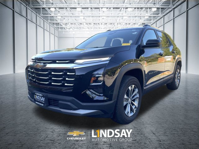 Used 2026 Chevrolet Equinox LT FWD image 4